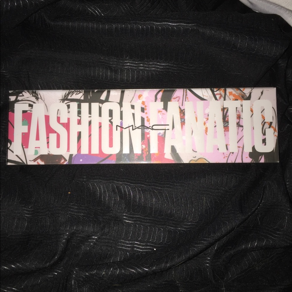 Mac fashion fanatic
